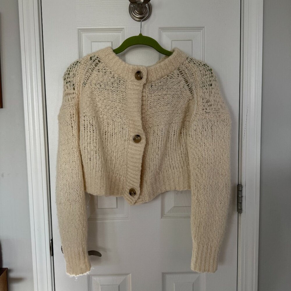 Everlane Cropped Cardigan cream size S